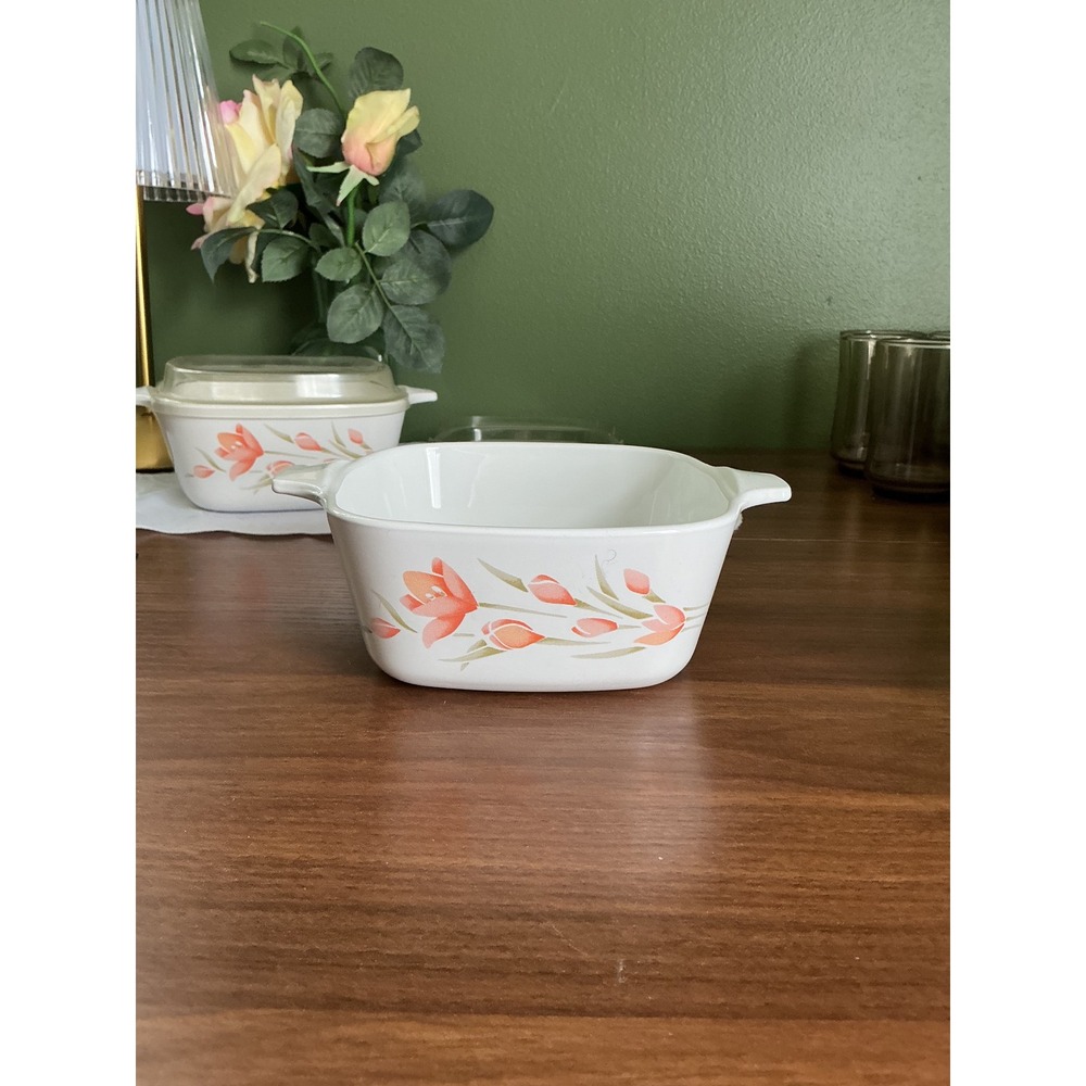 Corning Ware Peach Floral P-43-B Casserole Dishes Set of 2 with Storage Lids